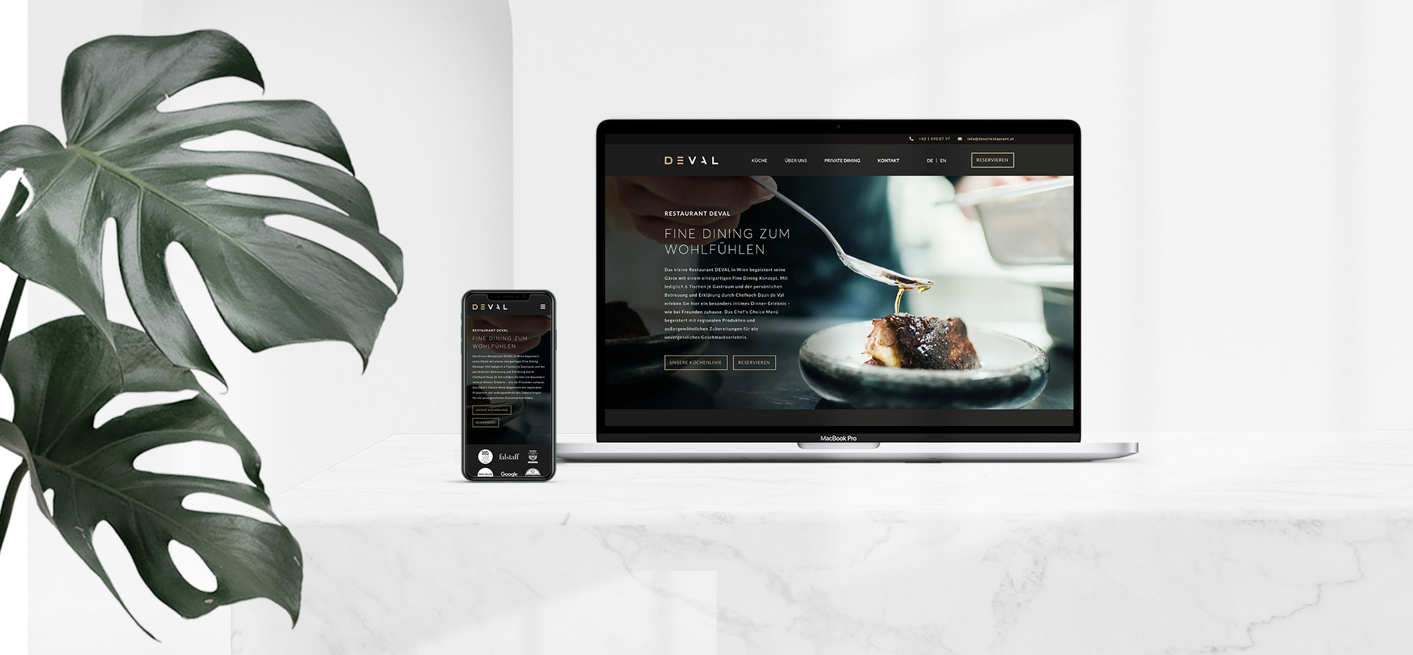 Referenz der Website für das Restaurant Deval als Desktop und am Smartphone dargestellt